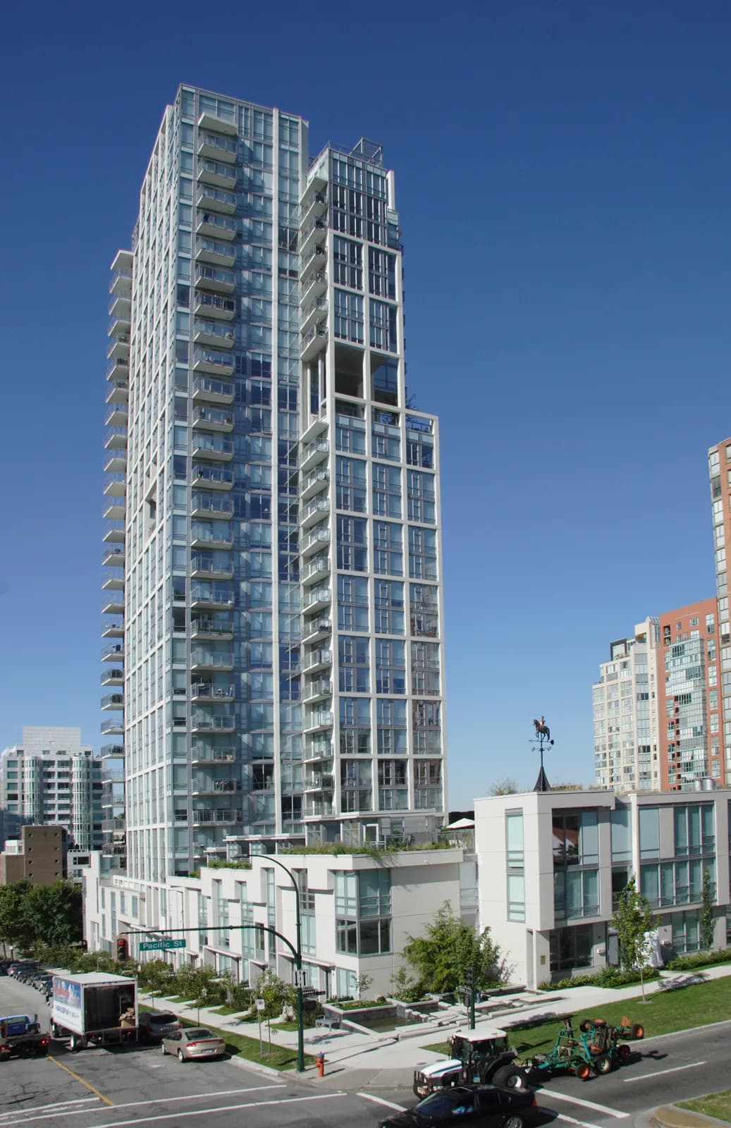 The Pomaria tower in Yaletown, Vancouver