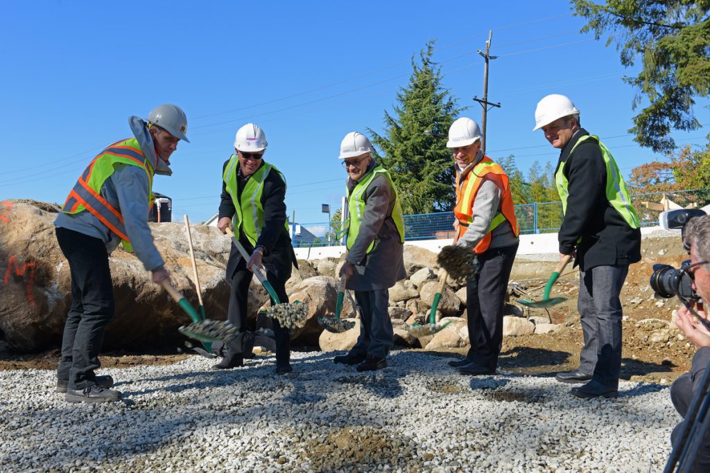 Architects, builders, and the Mayor conduct groundbreaking ceremony for the $100-million North Shore condominium project from Qualex-Landmark.