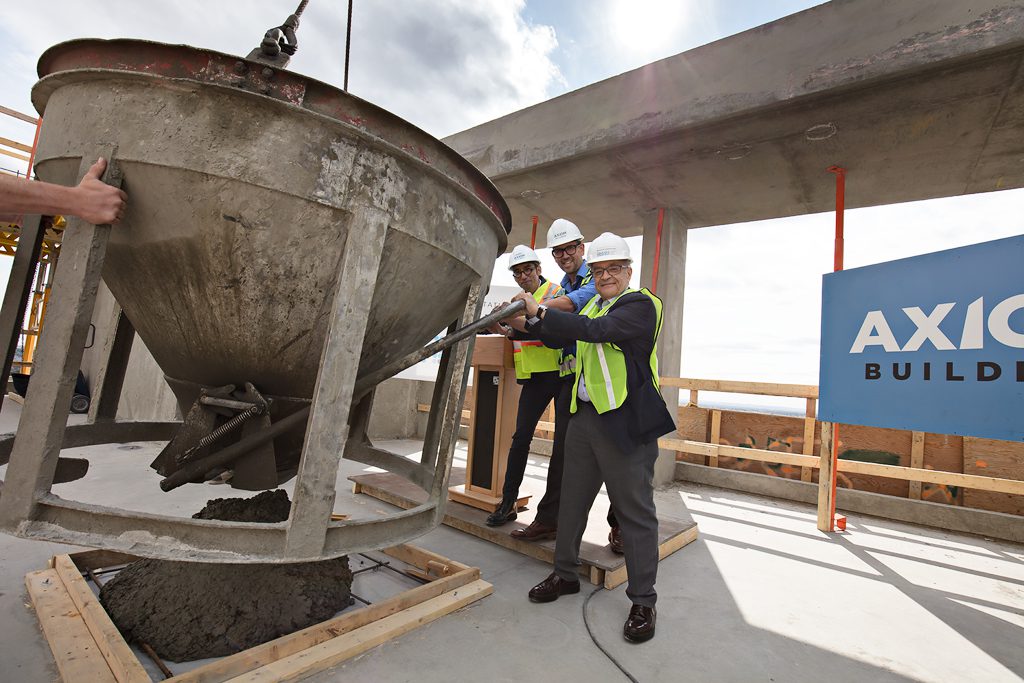 Park-Point-Topping-Off Ceremony